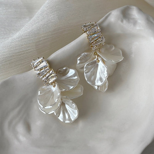 Zircon petals cluster earrings