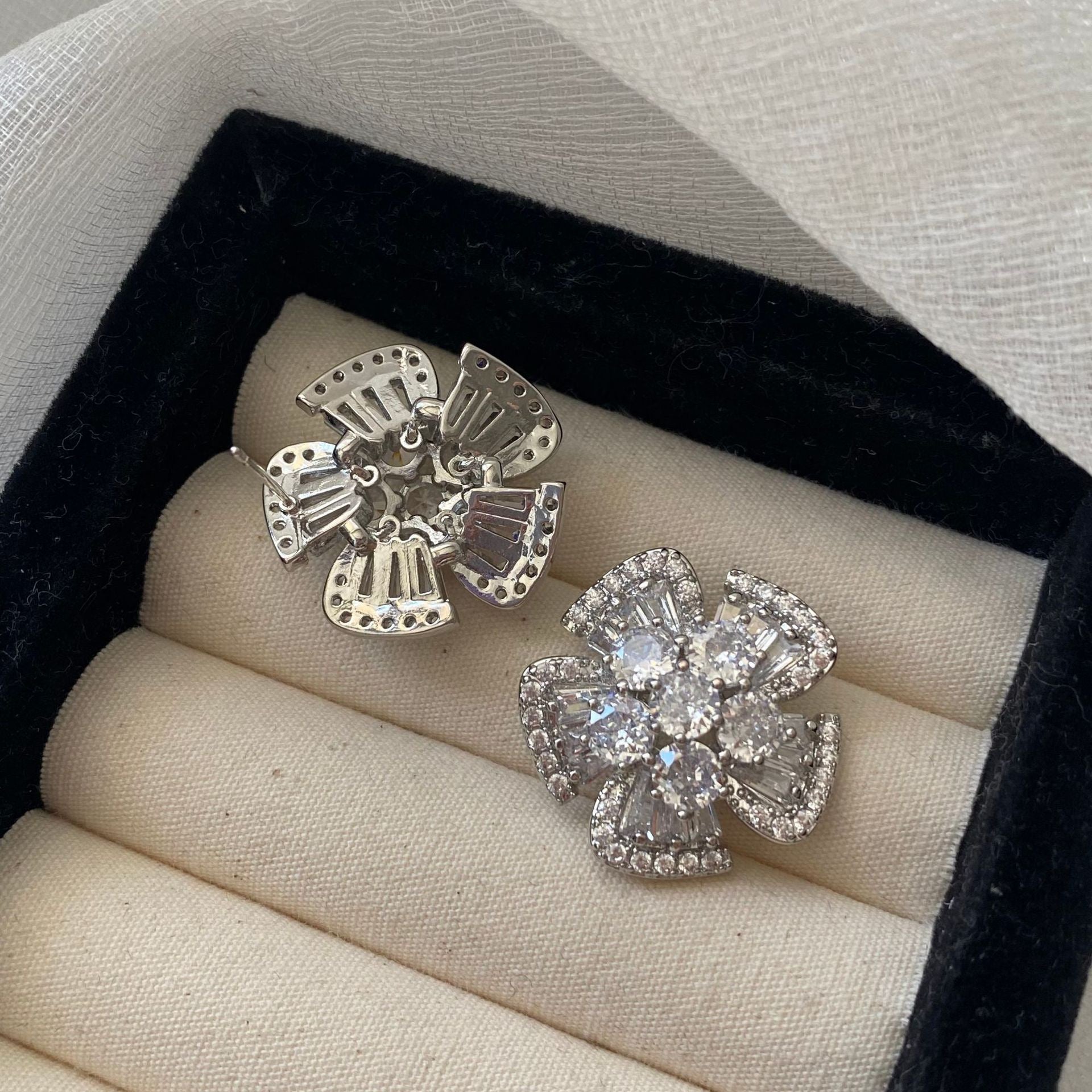 Floral-inspired zircon stud earrings